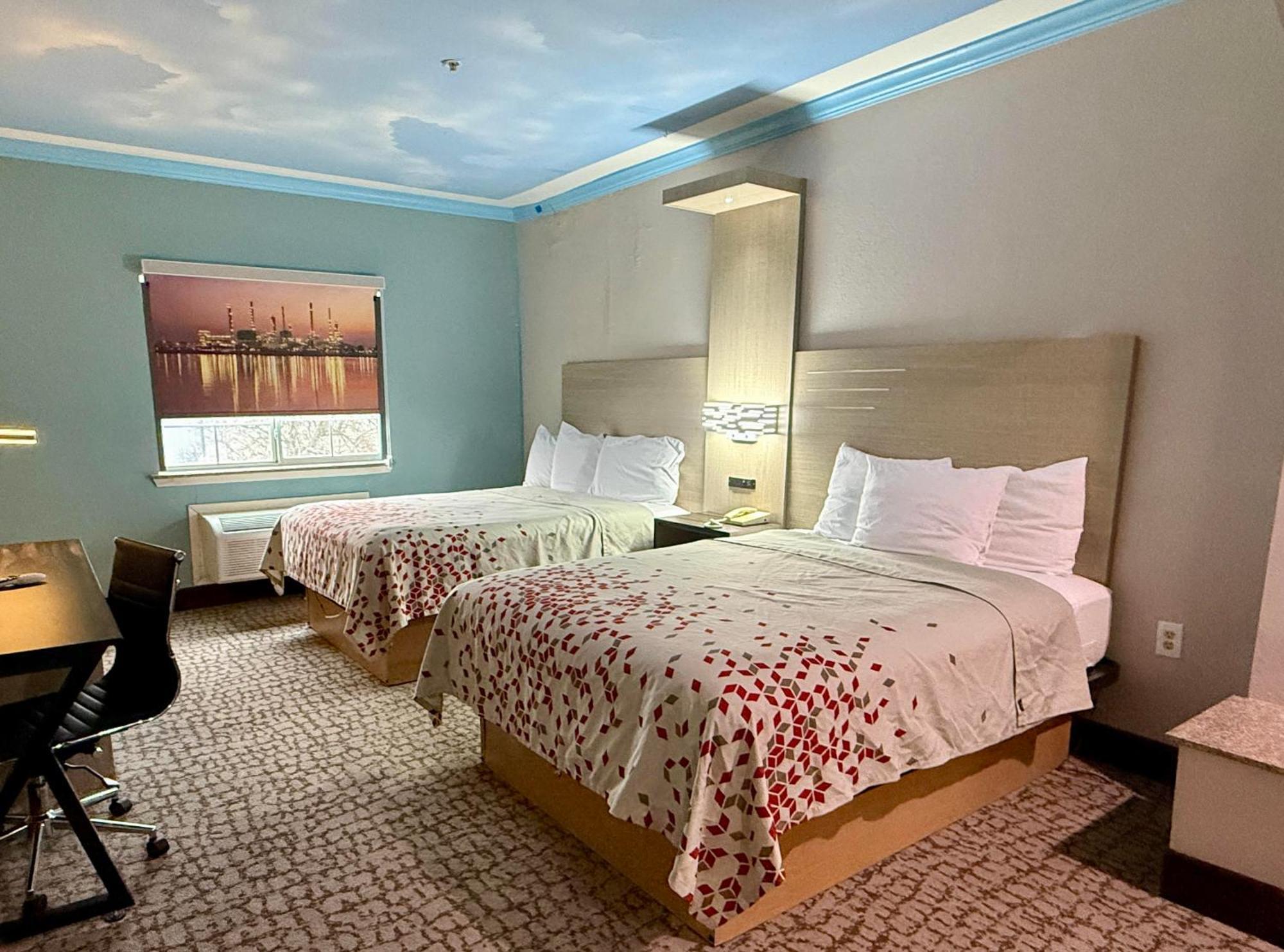Baymont By Wyndham Texas City Eksteriør billede
