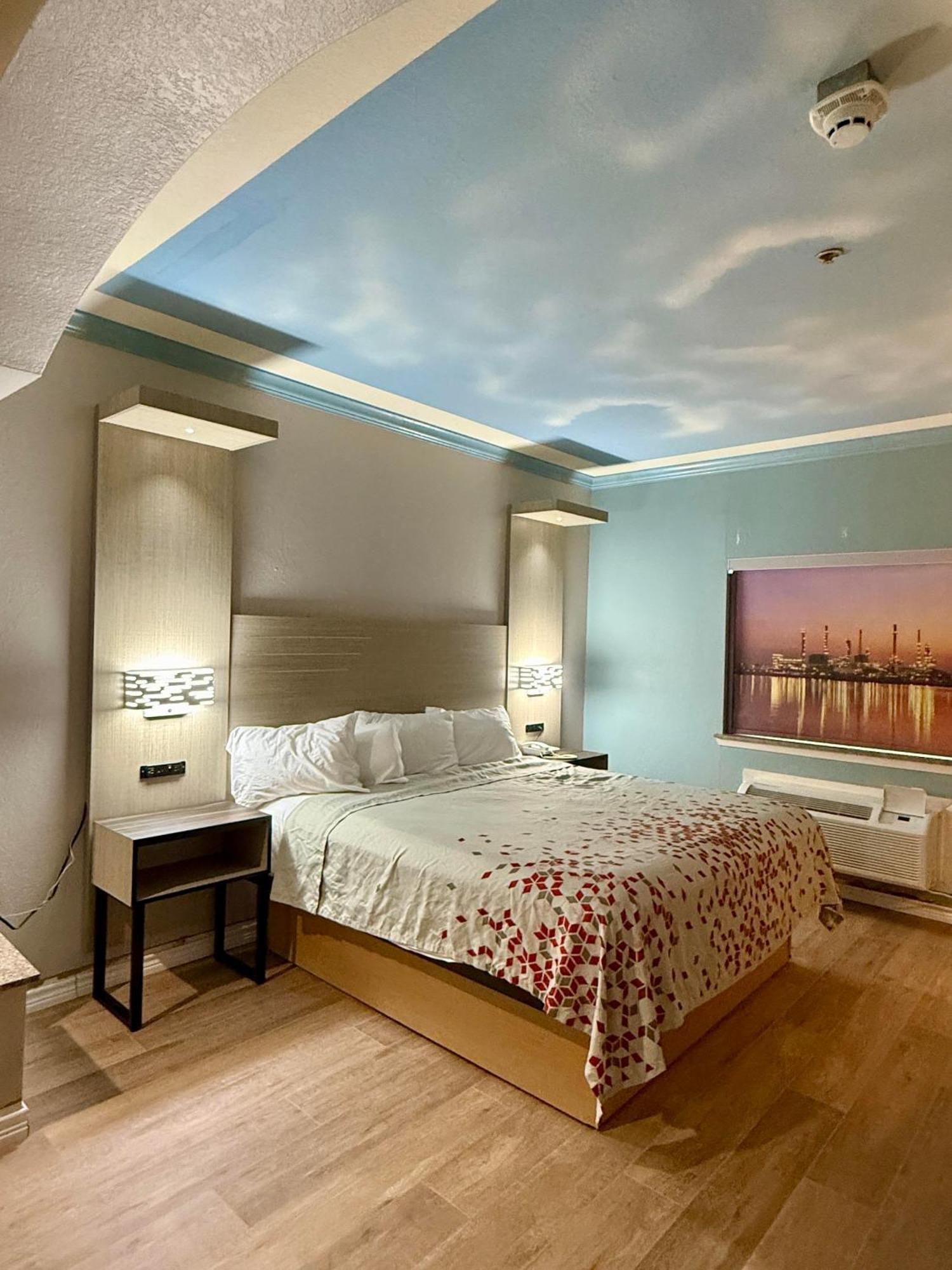 Baymont By Wyndham Texas City Eksteriør billede