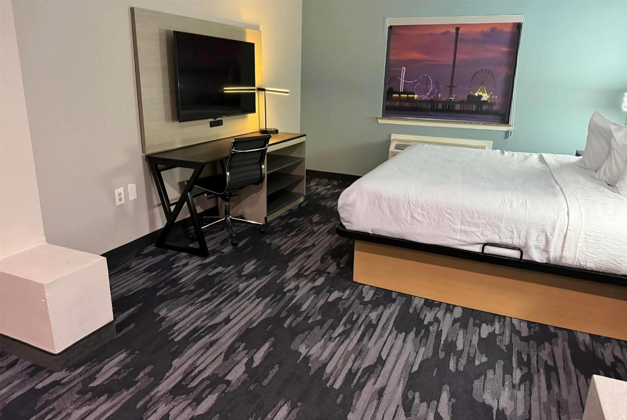 Baymont By Wyndham Texas City Eksteriør billede